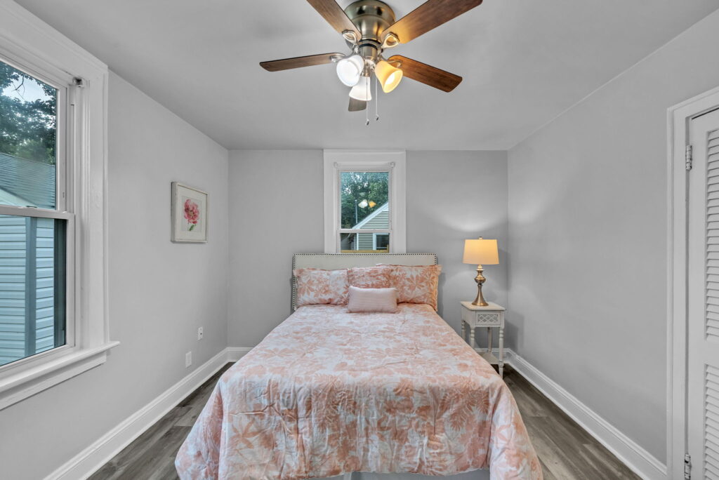 21 web or mls dsc 2401