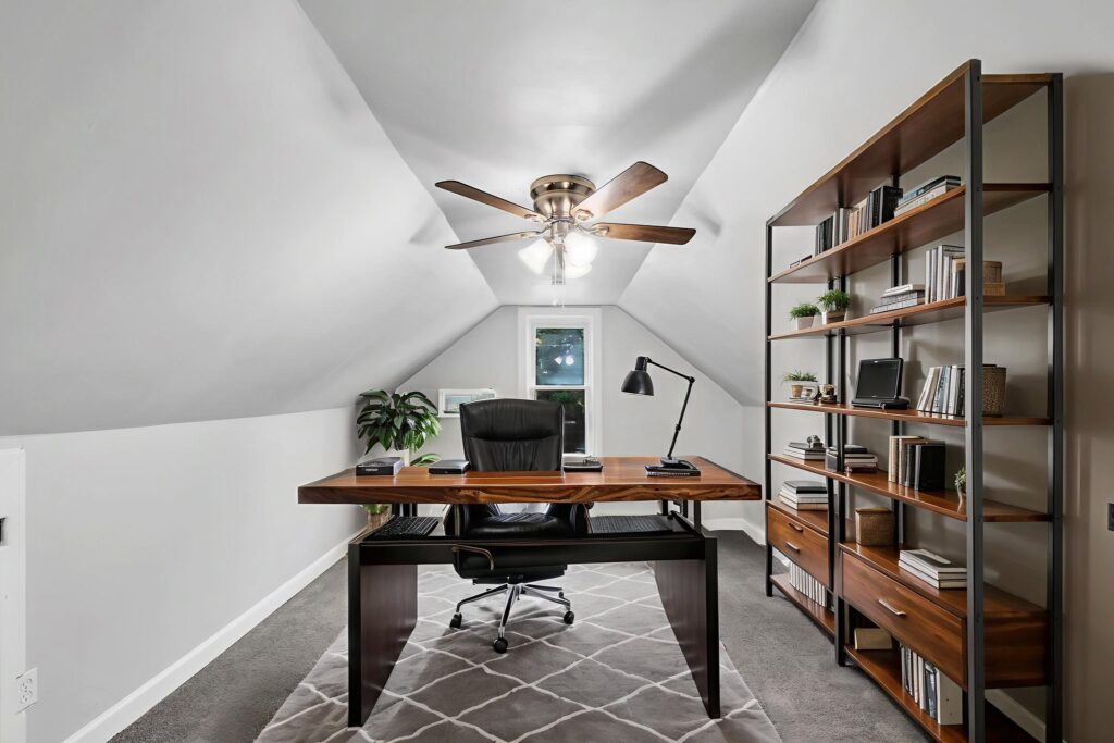 31 web or mls dsc 2425 virtually staged