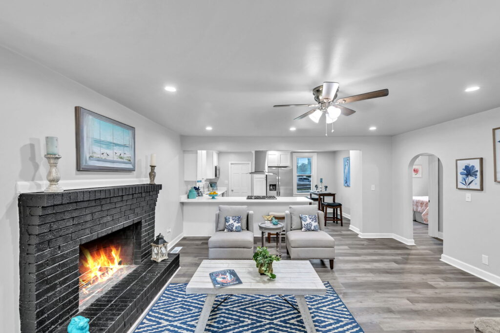 8 web or mls dsc 2362